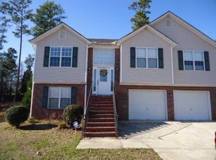 8495 Browns Mill Trce, Lithonia, GA 30038