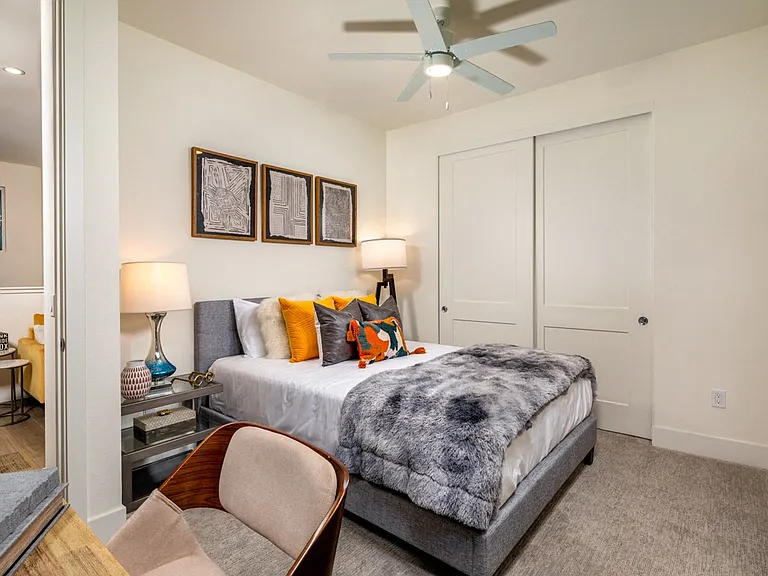 SolTerra Homes — Photo 24