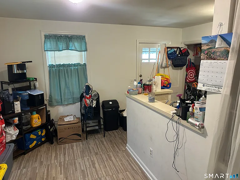 125 Alexander Dr — Photo 8