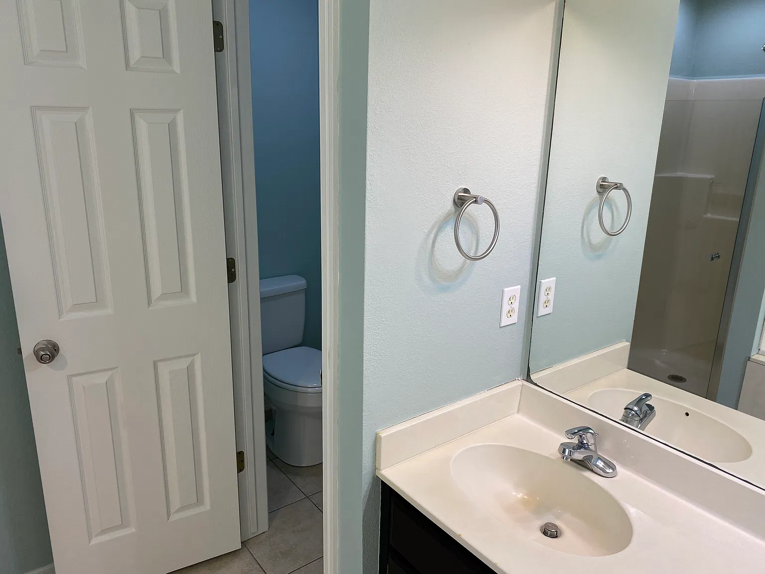 4 bed, 1413 sqft, $1,800 — Photo 2