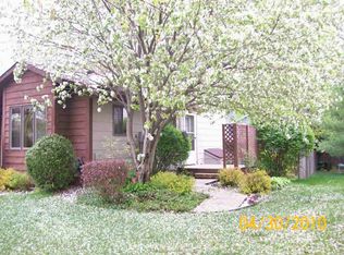 2632 Westview Ln NW, Rochester, MN 55901