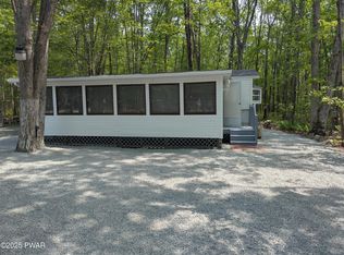 216 Shohola Pkwy S, Shohola, PA 18458