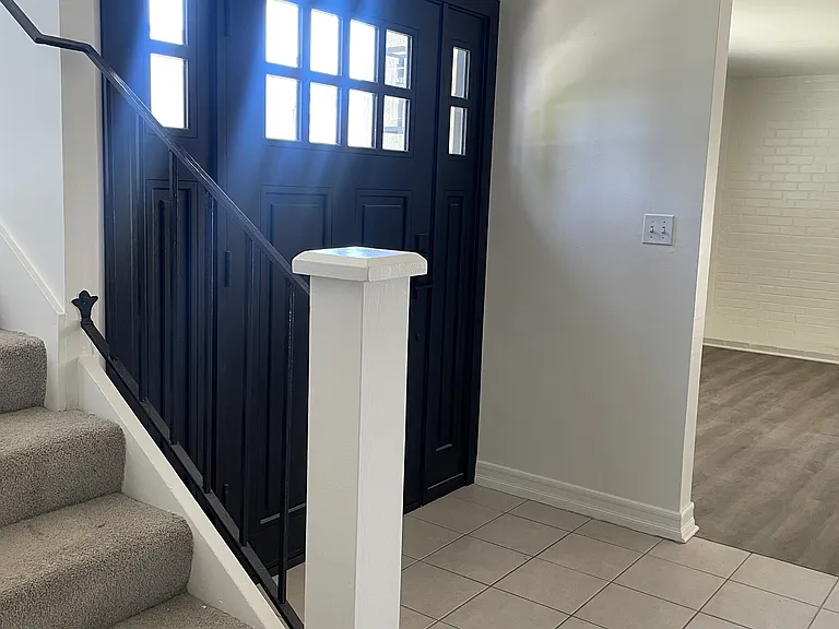 32001 Waterside Ln — Photo 13