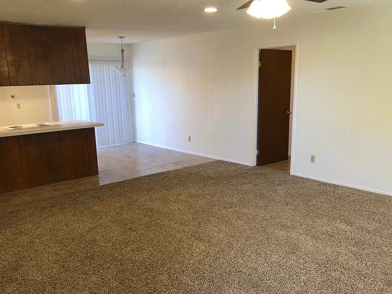 530 N Prospect St #1 — Photo 4