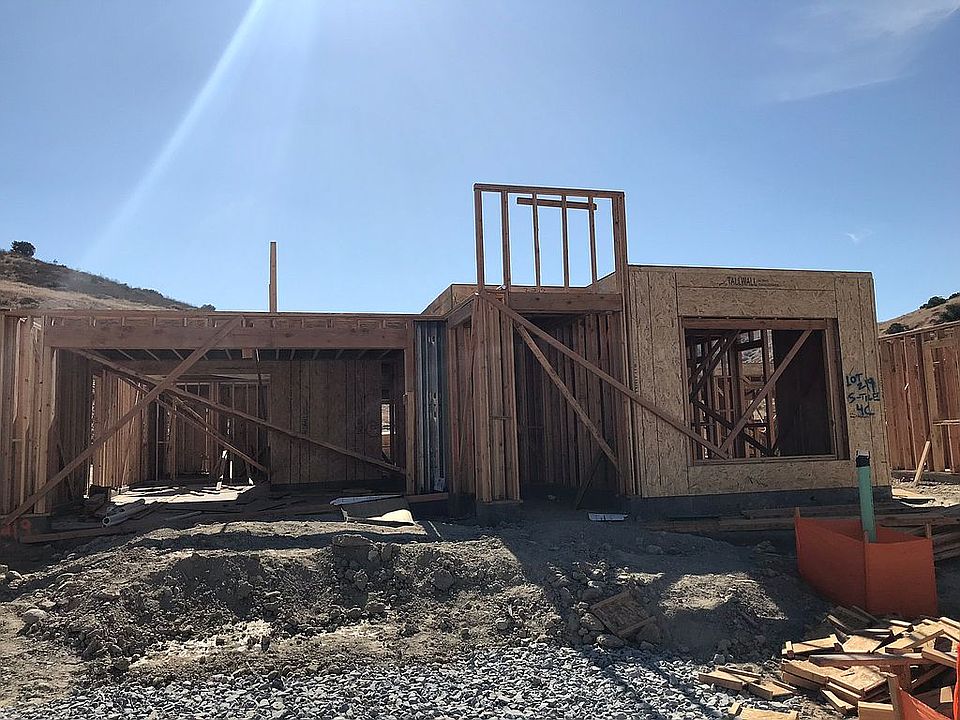 1st image of 9104 W Bluff Pl