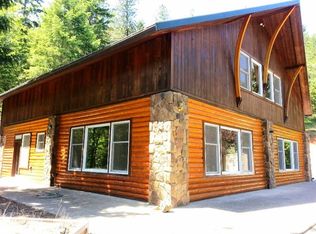 810 Savage Creek Rd, Grants Pass, OR 97527