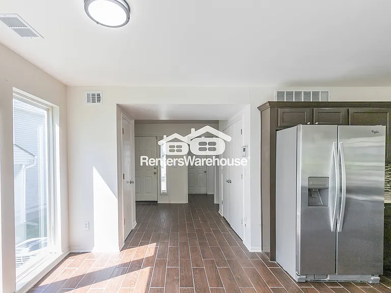 8127 N Lawn Ave — Photo 11