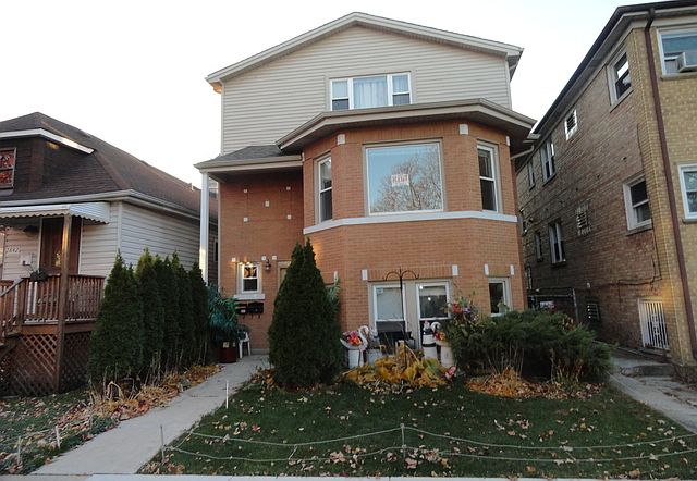 1st image of 2844 N 75th Ave #1