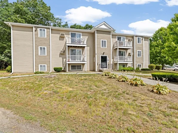 451 School St #9-12, Marshfield, MA 02050