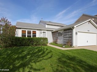 2550 Cadbury Cir, Lake In The Hills, IL 60156