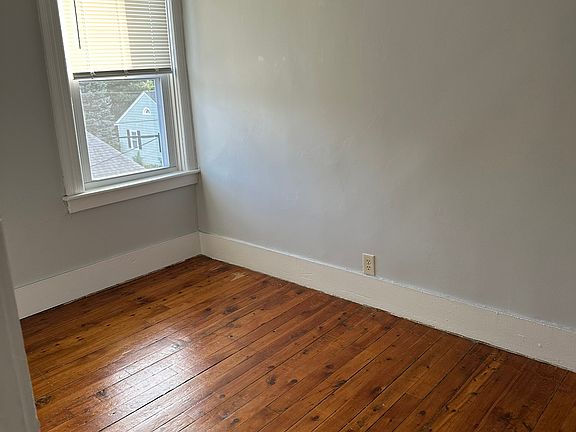 2nd image of 363 Chapel St #E