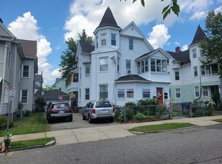 68 Waverly St, Springfield, MA 01107