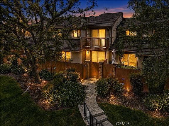 2nd image of 1569 Avenida Selva #201