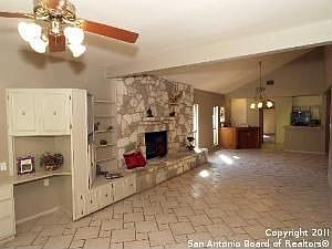 2nd image of 7519 Tondre St