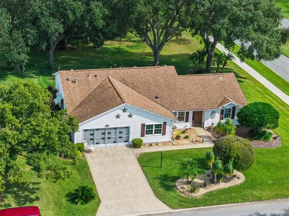 26600 Racquet Cir, Leesburg, FL 34748