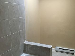 6071 Regent St, Philadelphia, PA