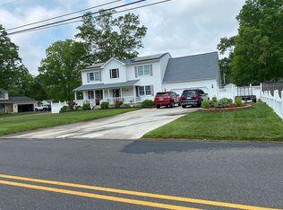 313 Redwood Ave, Galloway, NJ 08205