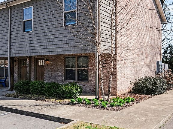 5th image of 2506 E Main St Unit E6