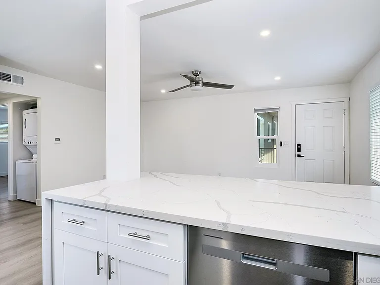 3204 Collier Ave #3204 — Photo 20