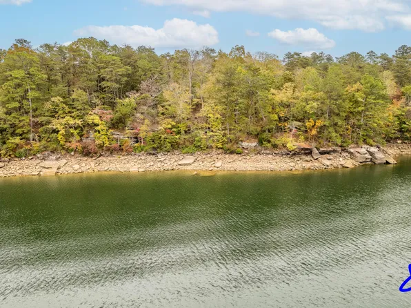 8 Ryans Vw, Crane Hill, AL 35053