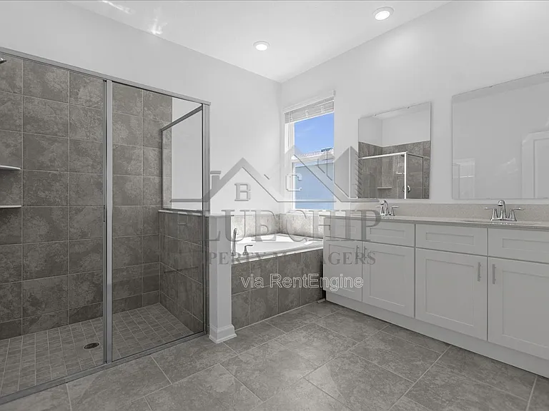 3042 Country Side Dr — Photo 33