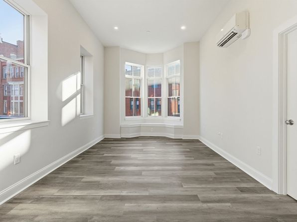 19-25 Essex St #302