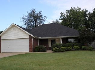 4906 Roxbury Way, Springdale, AR 72762