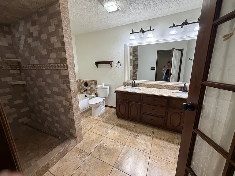 3300 Homestead Ct — Photo 13