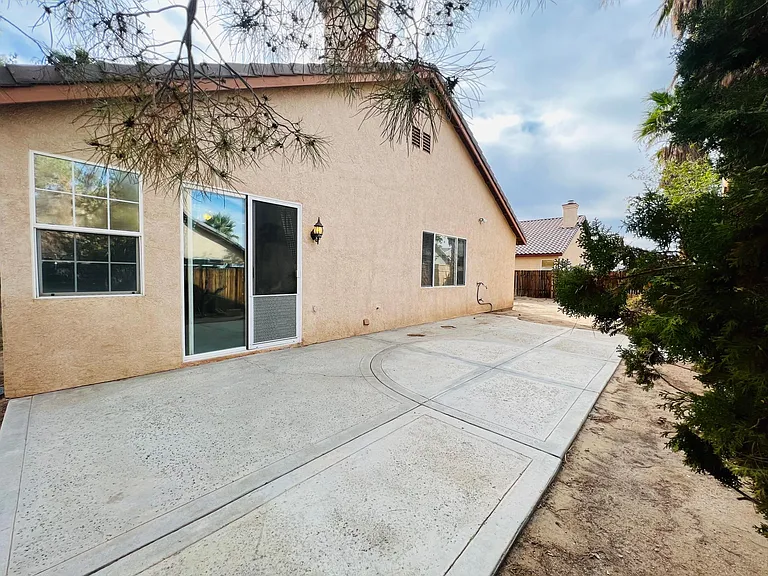 13278 Luna Rd — Photo 17