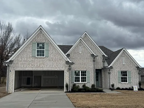 510 Magnolia St, Marion, AR 72364