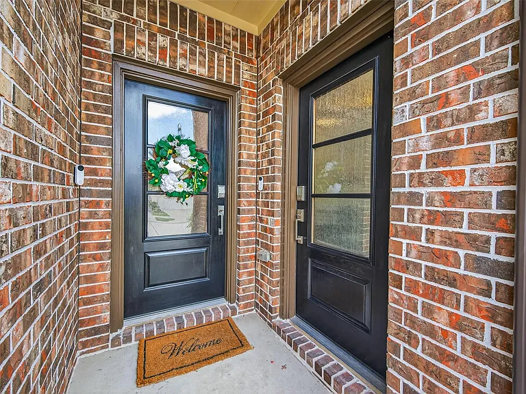 19115 Falkenstein Castle Way — Photo 3