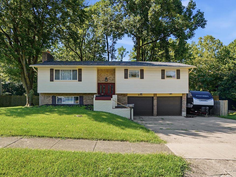 1st image of 804 Victoria Dr