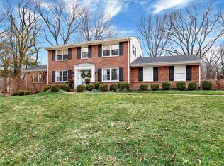 1606 Copper Hill Rd, Saint Louis, MO 63124