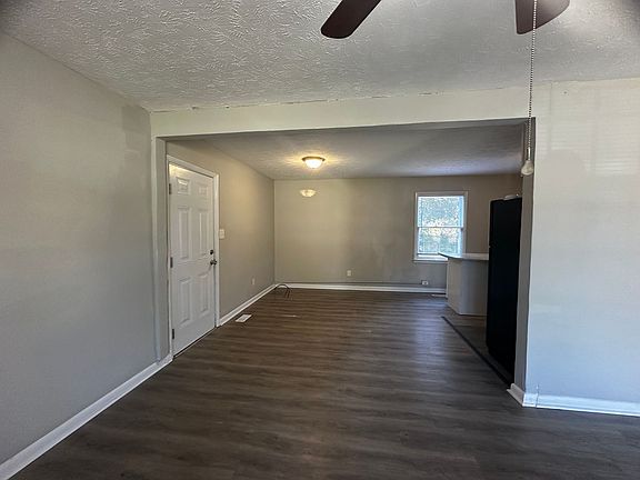 2nd image of 6337 Paddington Ct
