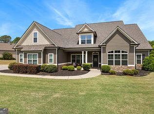 115 Ballard Cir, Fayetteville, GA 30215