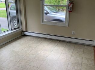 29 Pinafore Ln, Willingboro, NJ 08046