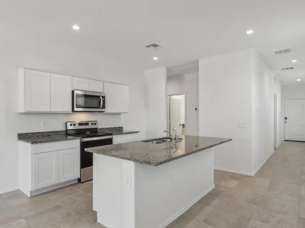 18195 N LOS GABRIELES Way, Maricopa, AZ 85138
