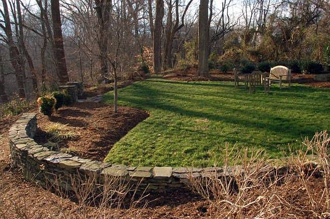 15,674 sq. ft. lot! in Brookmont.