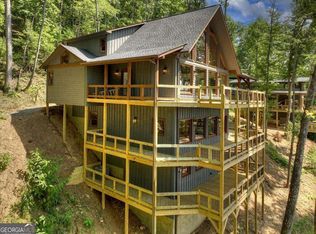 281 Mountain Retreat Dr, Morganton, GA 30560