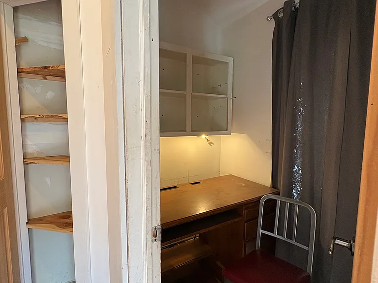 1203 W Johnson St — Photo 19