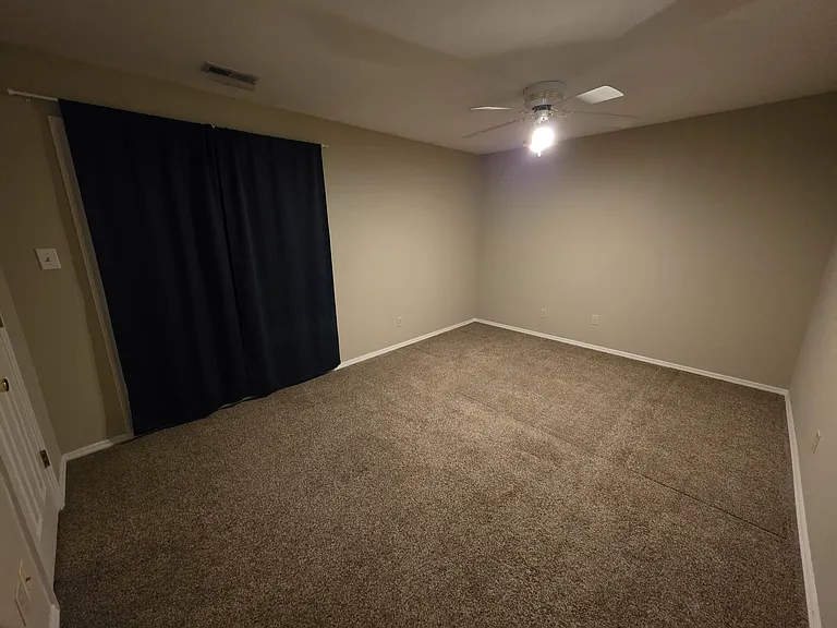 1310 Crossings Ct #D — Photo 5