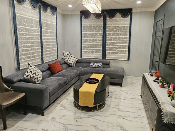 (undisclosed Address)