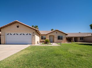 1421 Harding Ct, Calexico, CA 92231
