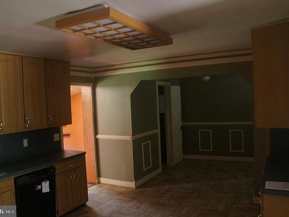 4th image of 101 Sunderland Dr