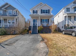 160 James St, Halifax, NS B3T 1P1