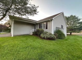 210 Johnson Rd APT 36, Chicopee, MA 01022