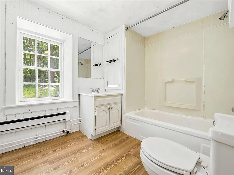 210 Westtown Way — Photo 11
