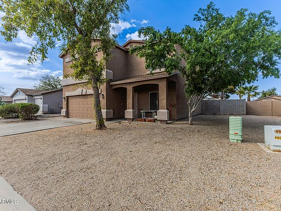 3rd image of 1126 E COWBOY COVE Trail