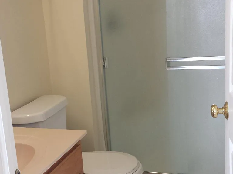 902 Symphony Dr — Photo 2