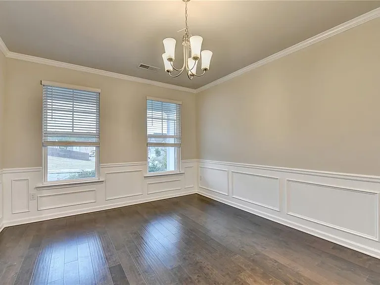 461 Paxton Ln — Photo 8